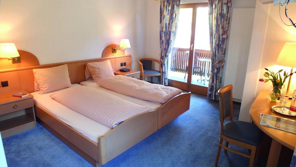 Hotel Grischuna Филизур Екстериор снимка